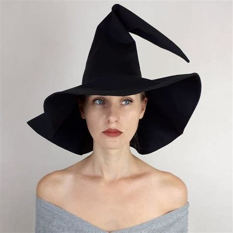 The Intersection of Witchcraft and Fashion: Exploring Alternative Subcultures
